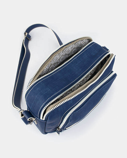 S440 Crossbody