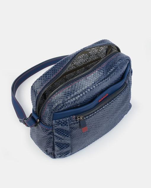  Crossbody