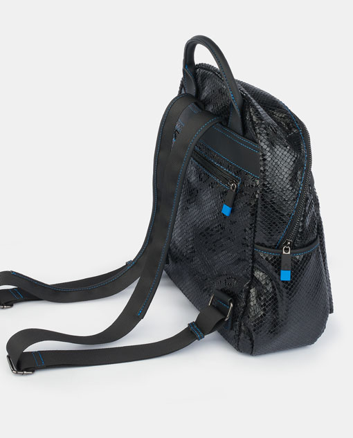  Mochila