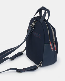  Mochila