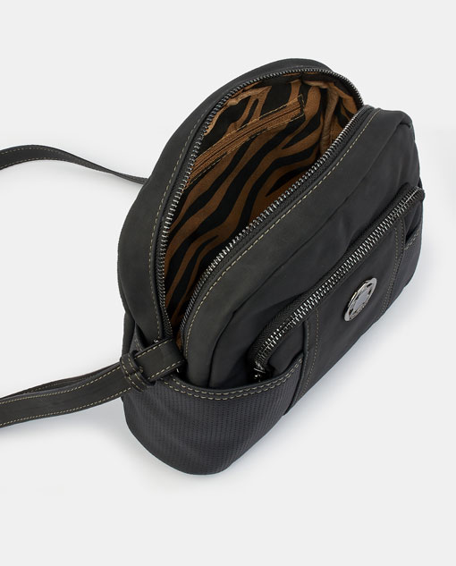  Crossbody