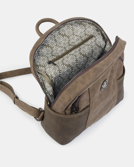  Mochila
