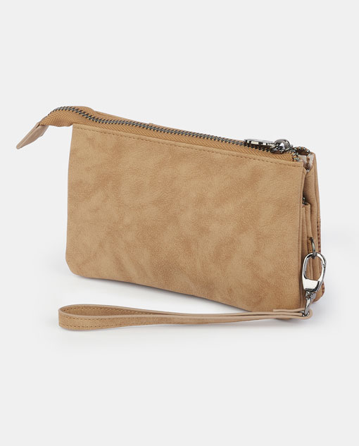  Pouch