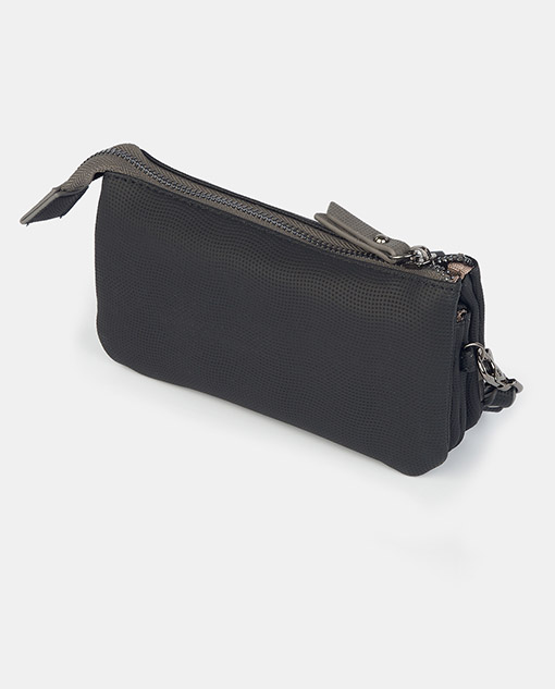 W581 Pouch