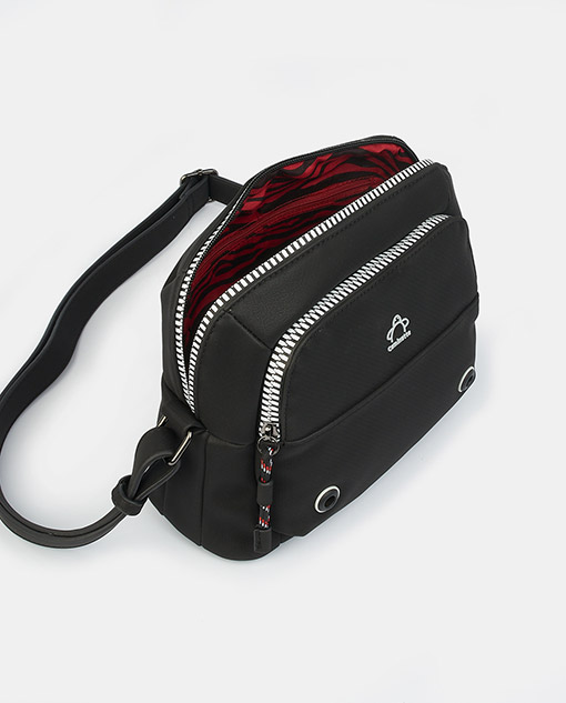 W7100 Crossbody
