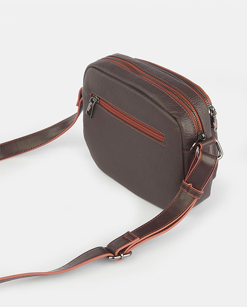 W7300 Crossbody
